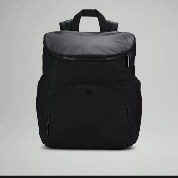 Lululemon New Parent Backpack 17L - Picture 1 of 9